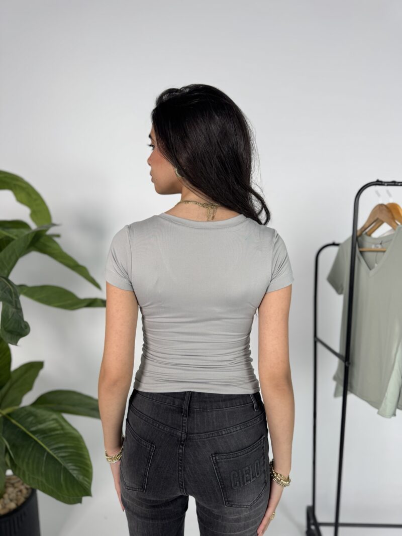 Silver summer basic top - Image 2