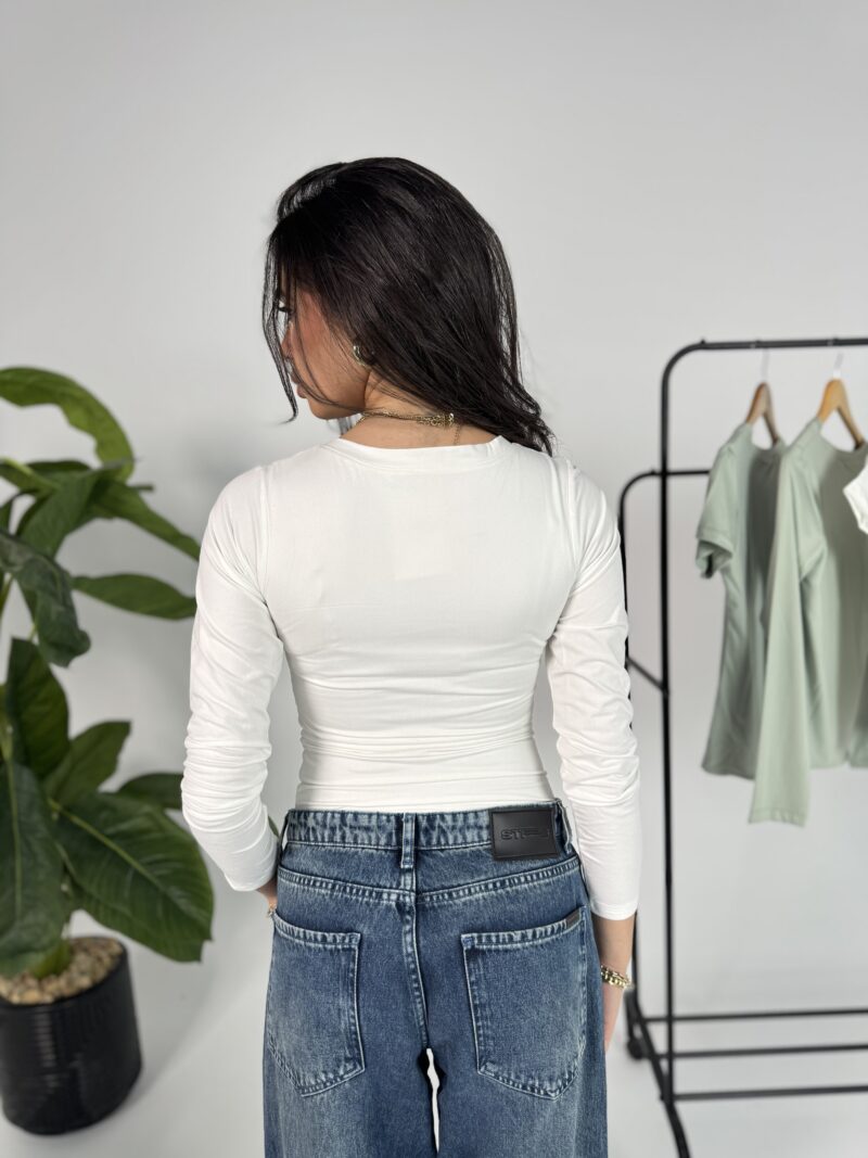 White long sleeve basic top - Image 2