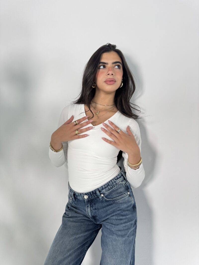 White long sleeve basic top - Image 3